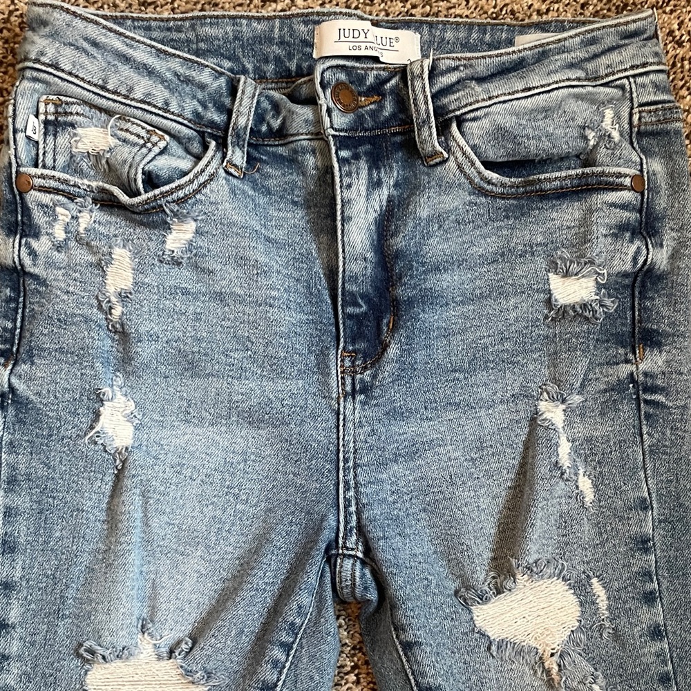 Judy Blue Women's Light Blue Distressed Skinny Jeans